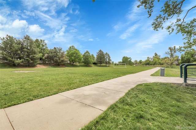 5457 S Valdai St, Aurora, CO 80015 - surrounding community featuring an area for soccer