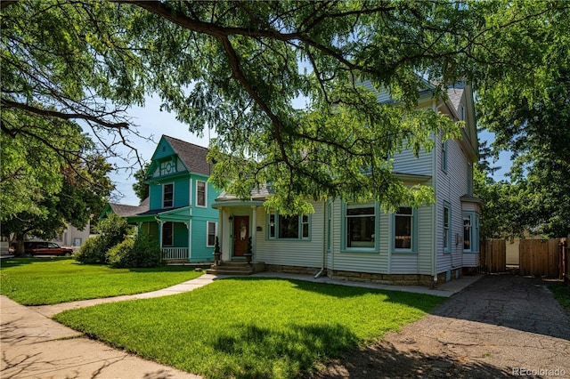 1024 Greenwood Ave, Canon City, CO 81212 - victorian home with covered porch