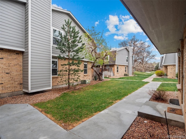 1517 S Owens St Unit 9, Denver, CO 80232 - view of yard