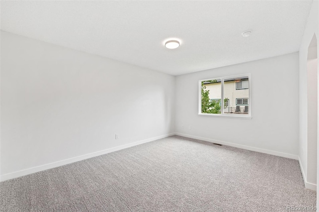 2777 S Sedalia St, Aurora, CO 80013 - unfurnished room with carpet