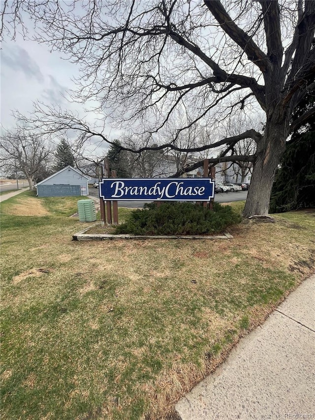 13393 E Asbury Dr Unit 103, Aurora, CO 80014 - view of property's community with a lawn