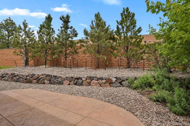 24269 E Arapahoe Pl, Aurora, CO 80016 - view of patio / terrace