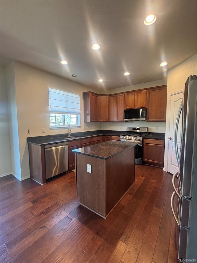 7081 S Oak Hill Cir, Aurora, CO 80016 - photo 9