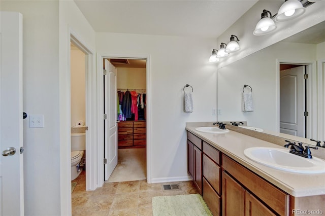 7081 S Oak Hill Cir, Aurora, CO 80016 - photo 19