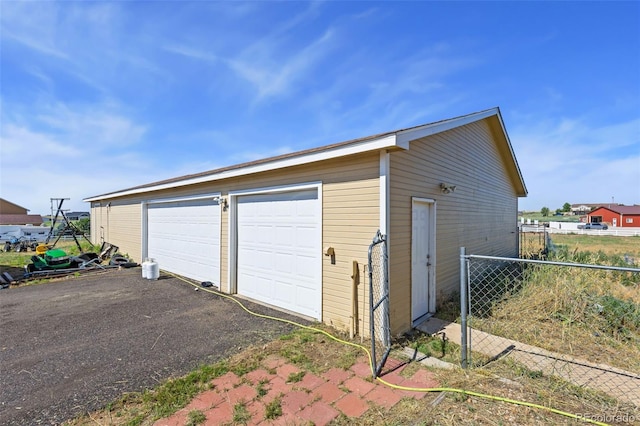 4241 Meadowlark Rd, Fort Lupton, CO 80621 - view of detached garage