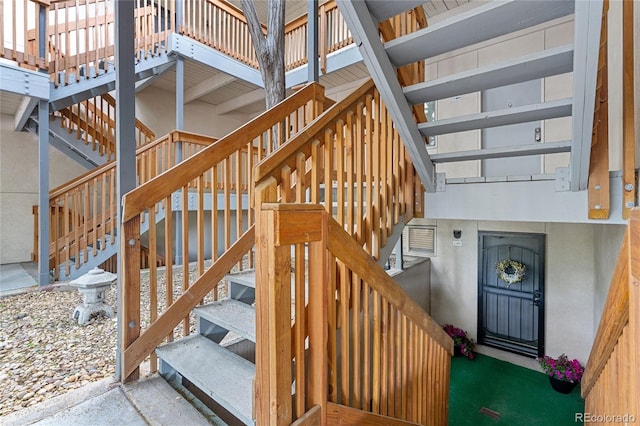 2835 S Monaco Pkwy Unit 1-103, Denver, CO 80222 - view of stairway