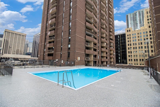 1020 15th St Unit 15G, Denver, CO 80202 - community pool with a patio area and a city view