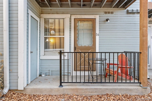 view of entrance to property