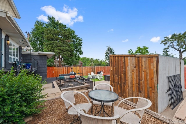 2633 Summit Dr, Colorado Springs, CO 80909 - view of patio featuring outdoor dining area
