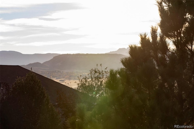 property view of mountains