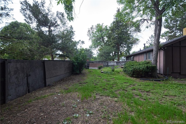 1703 W Weaver Ave, Littleton, CO 80120 - view of yard