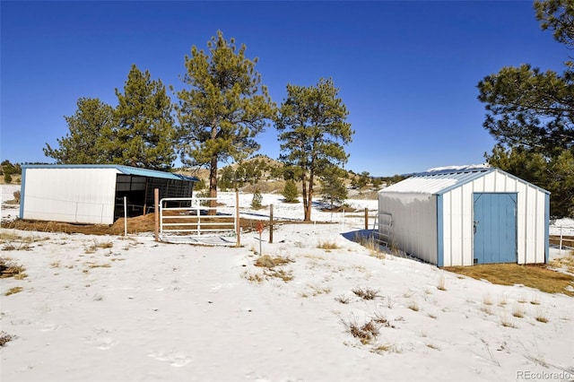 exterior space with an outbuilding