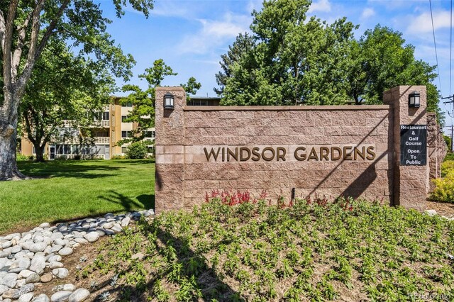 610 S Alton Way Unit 7C, Denver, CO 80247 - community sign featuring a lawn
