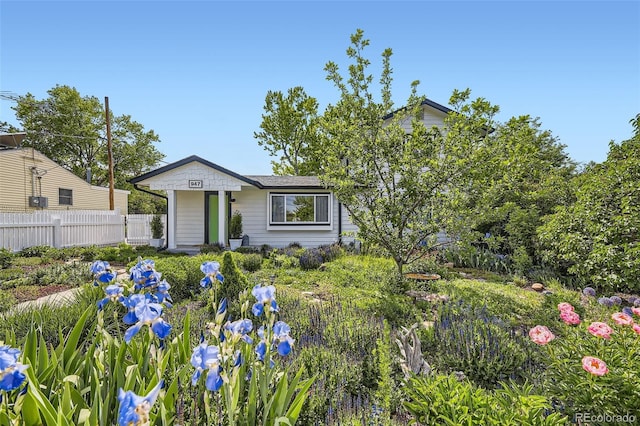947 S Yates St, Denver, CO 80219 - view of front of property