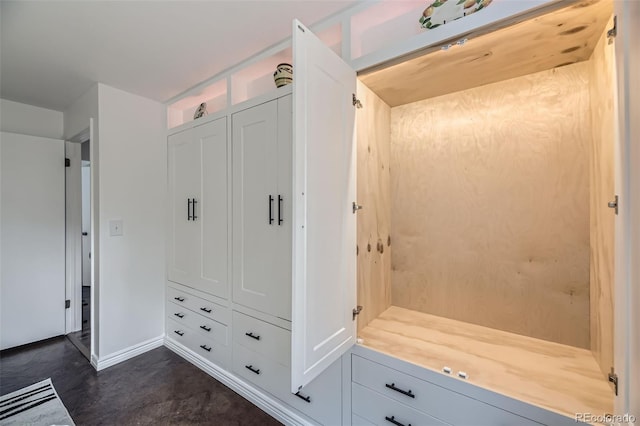 947 S Yates St, Denver, CO 80219 - mudroom featuring baseboards
