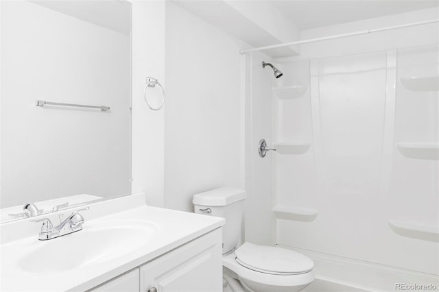 923 S Fairplay St, Aurora, CO 80012 - bathroom featuring vanity and a shower