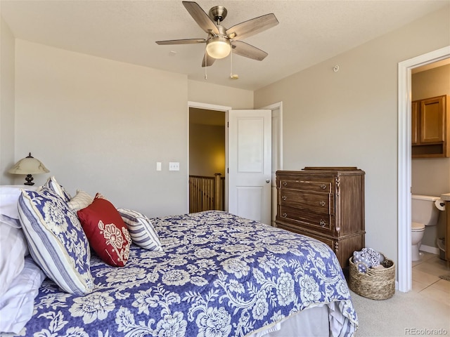 453 S Quay St, Lakewood, CO 80226 - bedroom featuring a ceiling fan, baseboards, carpet, and ensuite bath