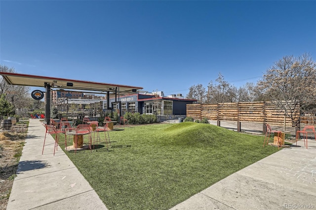 view of yard featuring fence