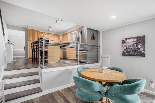 dining space featuring recessed lighting, baseboards, and dark wood-style floors