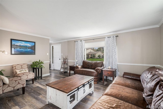 living area featuring dark wood-type flooring, crown molding, and baseboards