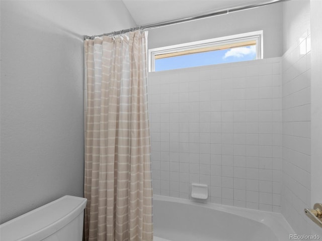 16362 Oakmoor Pl, Parker, CO 80134 - bathroom featuring shower / bathtub combination with curtain and toilet