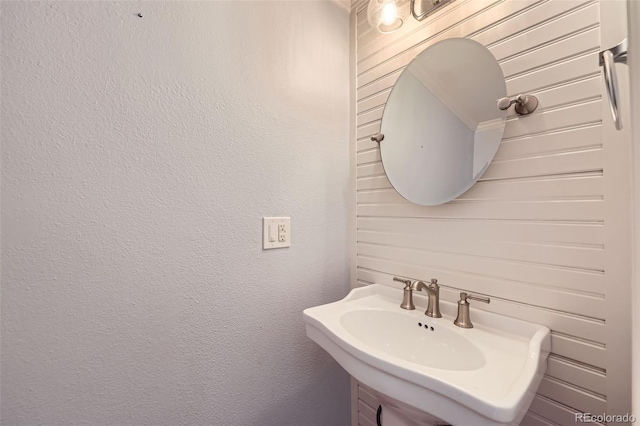 bathroom with sink