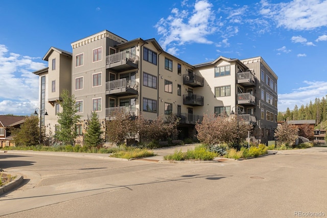 400 Baker Dr Unit Te103, Winter Park, CO 80482 - view of apartment building / complex