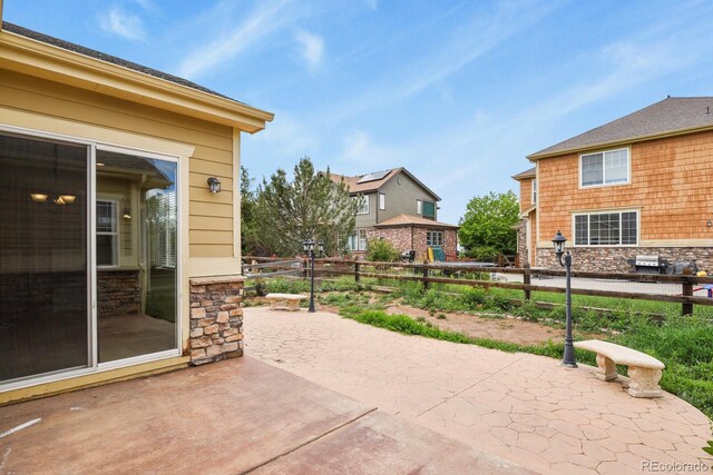 297 N Coolidge Way, Aurora, CO 80018 - view of patio / terrace