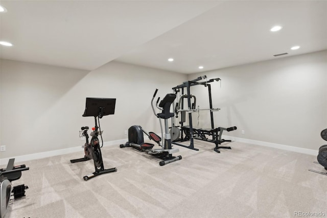 exercise room featuring recessed lighting, carpet flooring, baseboards, and visible vents