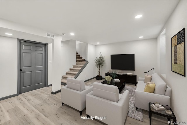 13124 Robins Dr, Denver, CO 80239 - photo 15