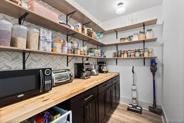 561 Cook St, Denver, CO 80206 - view of pantry