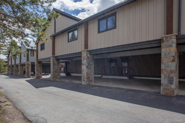 324 W Main St, Frisco, CO 80443 - view of side of home featuring board and batten siding