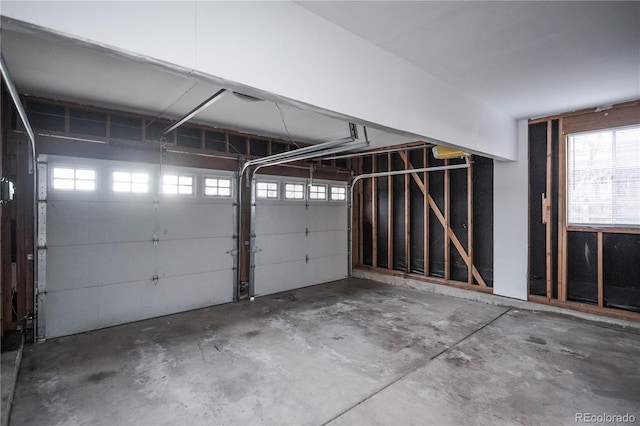 1409 S Moline St, Aurora, CO 80012 - view of garage