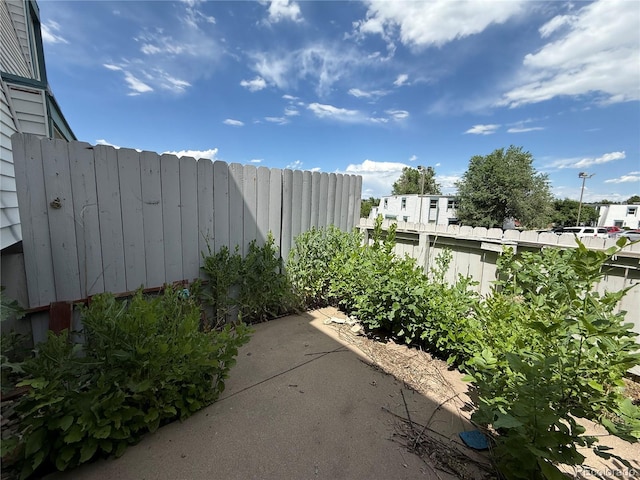 3005 E Fountain Blvd, Colorado Springs, CO 80910 - view of patio / terrace