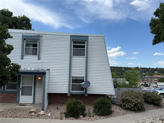 3005 E Fountain Blvd, Colorado Springs, CO 80910 - view of front of house