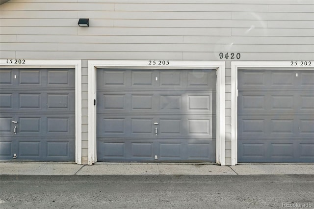 9434 Ashbury Cir Unit 203, Parker, CO 80134 - view of garage