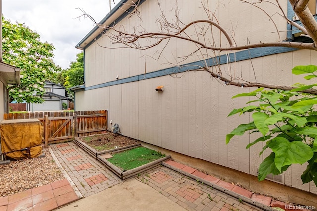 9328 Fenton Ct, Westminster, CO 80031 - view of patio featuring a gate
