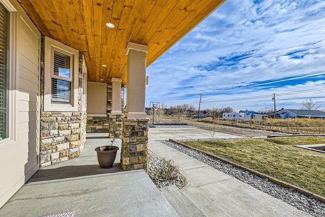 view of patio / terrace with a porch