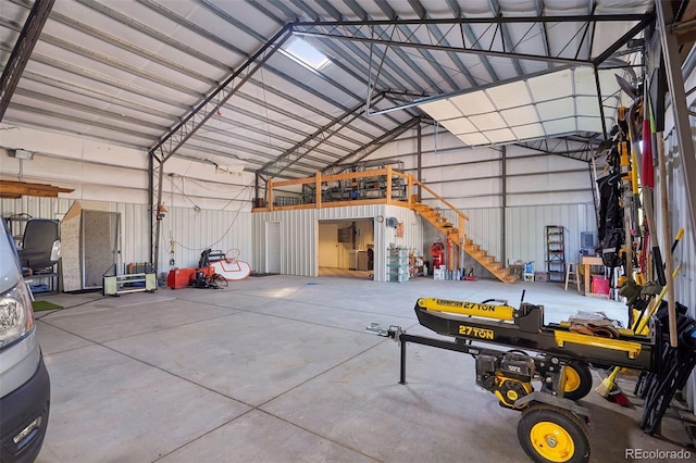 12421 High Country Trl, Littleton, CO 80127 - garage with metal wall