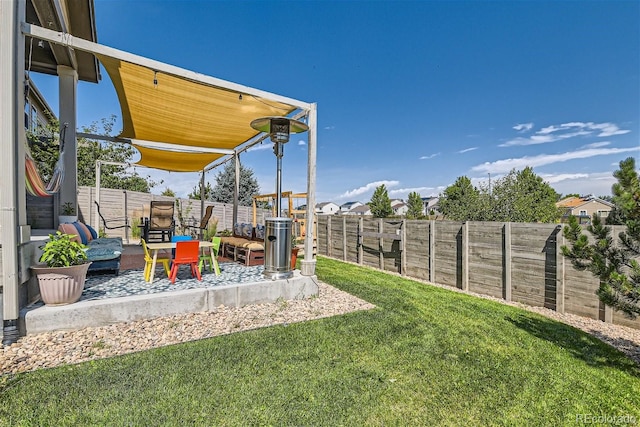 view of yard with a patio area