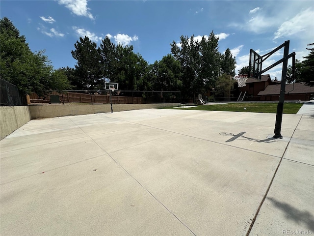 9411 W 89th Cir, Westminster, CO 80021 - view of basketball court with community basketball court