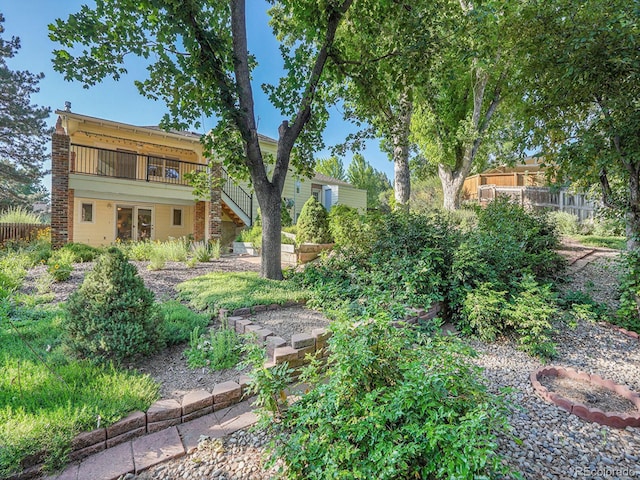6844 S Detroit Cir, Centennial, CO 80122 - view of yard with stairway and a deck