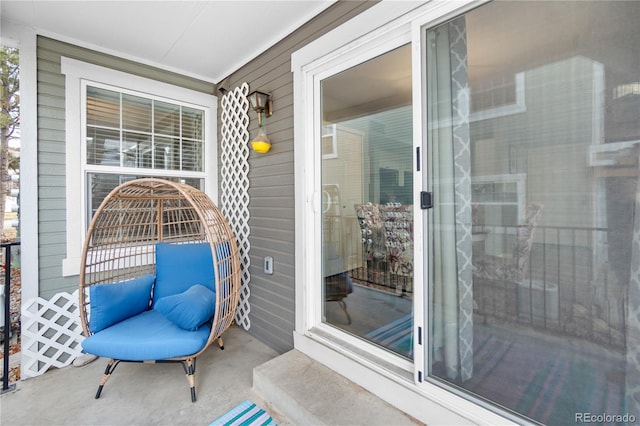 view of patio featuring covered porch