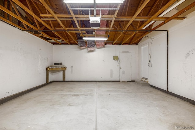 4752 E 108th Pl, Thornton, CO 80233 - garage with a garage door opener
