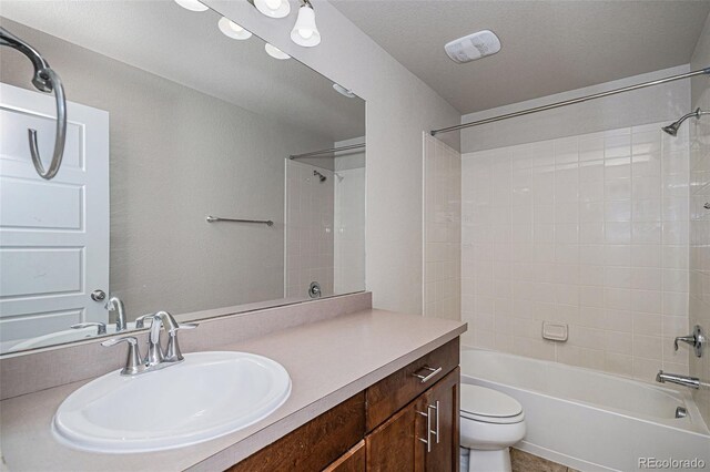 17187 E Cedar Gulch Dr, Parker, CO 80134 - bathroom with vanity and shower / bathtub combination