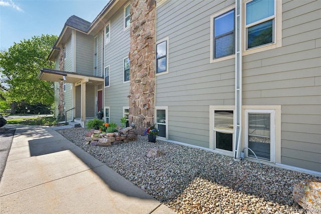 3365 Chisholm Trl Unit B102, Boulder, CO 80301 - view of side of home