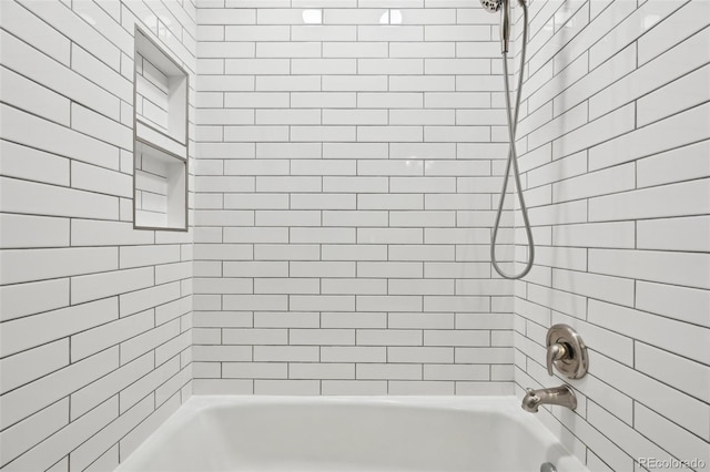 3365 Chisholm Trl Unit B102, Boulder, CO 80301 - full bath featuring bathtub / shower combination
