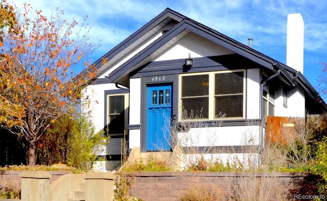 view of front of property