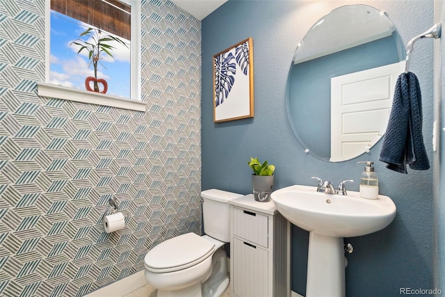 7808 W 43rd Pl, Wheat Ridge, CO 80033 - bathroom with toilet