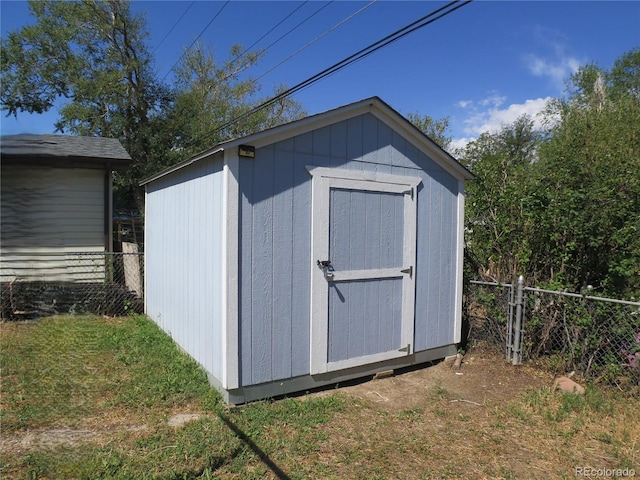 875 Kenton St, Aurora, CO 80010 - view of shed